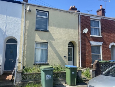 4 bedroom terraced house for rent in Castle Street, Inner Avenue, Southampton, SO14