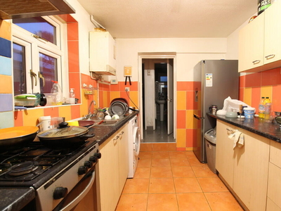4 bedroom terraced house for rent in Northcote Road, SO17