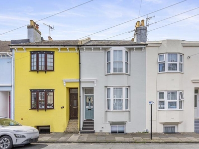 4 bedroom terraced house for sale in Cobden Road, Hanover, Brighton BN2 9TL, BN2