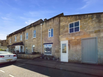 4 bedroom terraced house for sale in Combe Road, Bath, BA2
