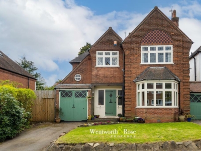 5 bedroom detached house for sale in Wentworth Road, Harborne, Birmingham, West Midlands, B17 9SY, B17