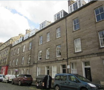 5 bedroom flat for rent in Barony Street, New Town, Edinburgh, EH3
