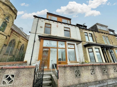 5 bedroom terraced house for sale in Horton Grange Road, Bradford, West Yorkshire, BD7 2DP, BD7