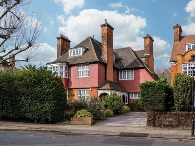 6 bedroom detached house for sale in Elsworthy Road, Primrose Hill, London, NW3