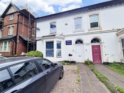 6 bedroom semi-detached house for sale in Uttoxeter New Road, Derby, Derbyshire, DE22