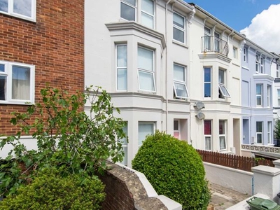 6 bedroom terraced house to rent Brighton, BN2 0GH