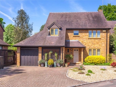 Detached house for sale in Pearces Orchard, Henley-On-Thames, Oxfordshire RG9