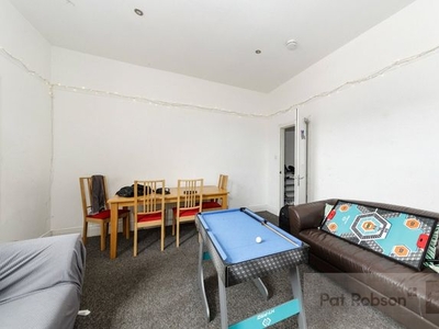 Detached house to rent in Cartington Terrace Room 1, Heaton, Newcastle-Upon-Tyne NE6