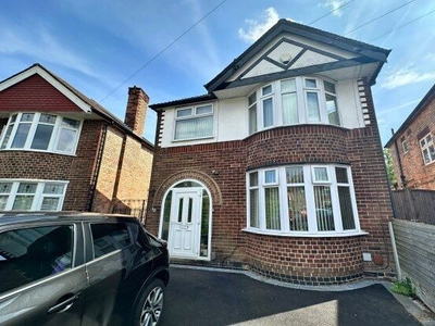 Detached house to rent in Kingswood Road, Nottingham NG8