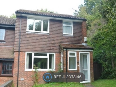 End terrace house to rent in Egginton Road, Brighton BN2