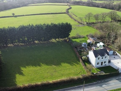 Farmhouse for sale in Llanarthney, Carmarthen SA32