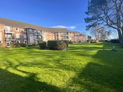Flat for sale in Mayals Road, Blackpill, Swansea SA3
