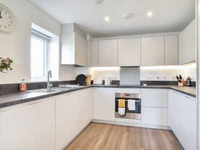 Flat to rent in Amsterdam Way, Gravesend DA11