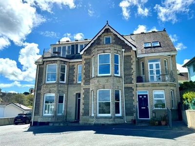Flat to rent in Beach Road, Porth, Newquay TR7