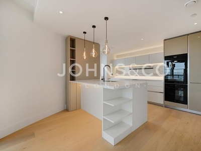 Flat to rent in Cassini Apartments, White City Living, London W12