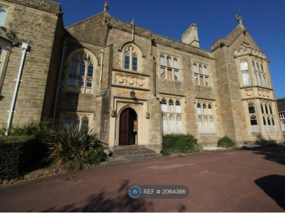Flat to rent in Claremont Hall, Clevedon BS21