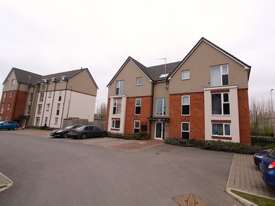 Flat to rent in Doyle Close, Rugby CV21