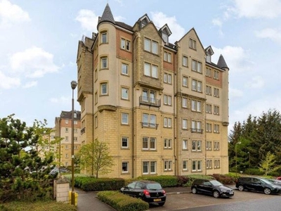 Flat to rent in Eagles View, Livingston, West Lothian EH54