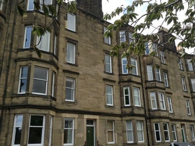 Flat to rent in Harrison Gardens, Edinburgh EH11