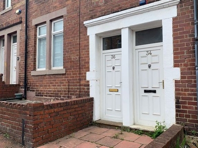 Flat to rent in Kitchener Street, Gateshead NE9