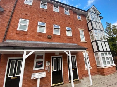 Flat to rent in Maple Court, Knowsley, Prescot L34