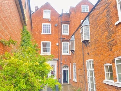 Flat to rent in New Street, Worcester WR1