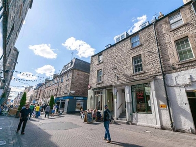 Flat to rent in Rose Street, Edinburgh EH2