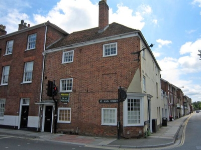 Flat to rent in St Ann Street, Salisbury SP1