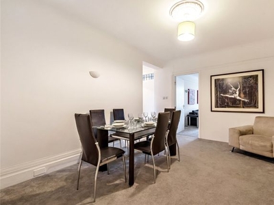 Flat to rent in Strathmore Court, 143 Park Road NW8