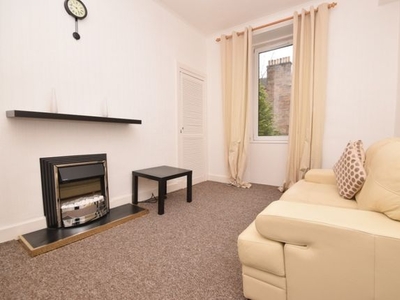 Flat to rent in Wardlaw Place, Gorgie, Edinburgh EH11