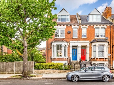 Flat to rent in Witherington Road, London N5