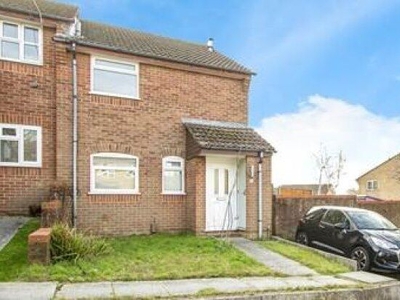 Property to rent in Sutton Close, Poole BH17