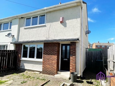 Semi-detached house to rent in Glynfellis, Leam Lane, Gateshead NE10