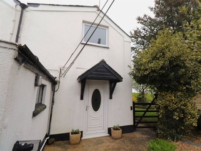 Semi-detached house to rent in Hersham, Bude EX23