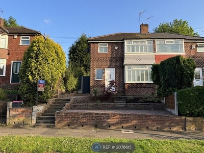 Semi-detached house to rent in Light Oaks Road, Salford M6
