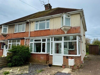 Semi-detached house to rent in Marlowe Road, Worthing BN14