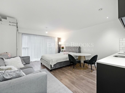 Studio apartment for rent in Fairbank House, Beaufort Park, Colindale, NW9