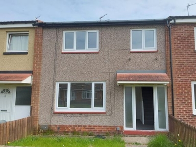 Terraced house to rent in Chatsworth Road, Jarrow NE32