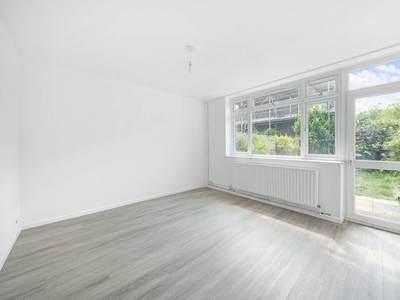 Terraced house to rent in Franciscan Road, Tooting Bec, London SW17
