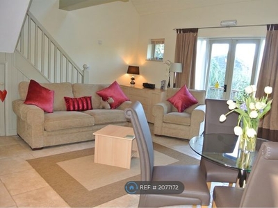 Terraced house to rent in Frith Farm House, Faversham ME13