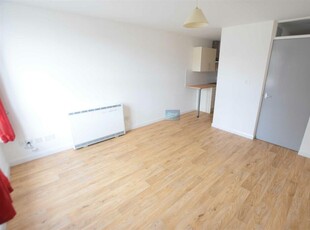 1 bedroom apartment for rent in 1 Grantavon House, Brayford Wharf East, Lincoln, LN5