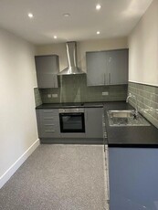 1 bedroom apartment for rent in Oakfield Street, Cardiff(City), CF24