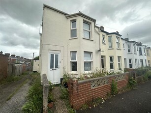 1 bedroom apartment for rent in Roseland Crescent, Exeter, Devon, EX1