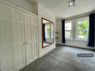 1 bedroom flat for rent in Cheriton Road, Folkestone, CT20