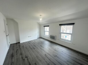 1 bedroom flat for rent in Dover Road, Folkestone, CT20
