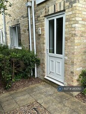 1 bedroom flat for rent in Green End Road, Cambridge, CB4