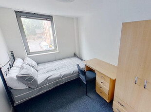 1 bedroom flat for rent in Room 3 - 162c, Mansfield Road, Nottingham, NG1 3HW, NG1