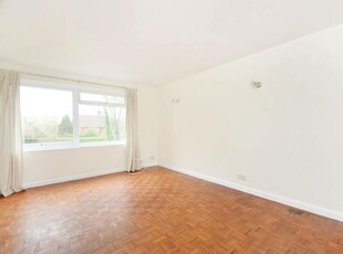 1 bedroom flat for rent in Warren Road, Guildford, GU1