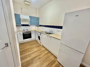 1 bedroom flat for rent in Wollaton Street, NOTTINGHAM, NG1