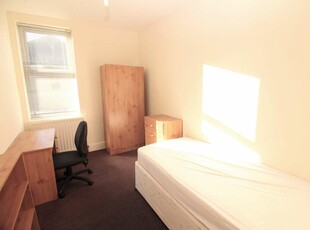 1 bedroom flat share for rent in Double Room, Salters Road, Gosforth, NE3